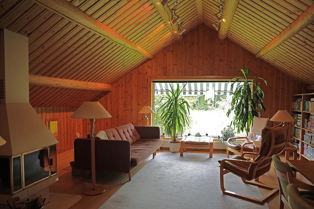 Bed and Breakfast Olsbacka Gard Falun Exterior foto