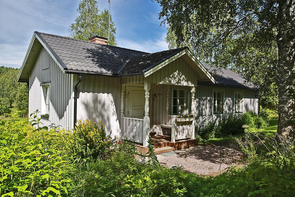 Bed and Breakfast Olsbacka Gard Falun Exterior foto